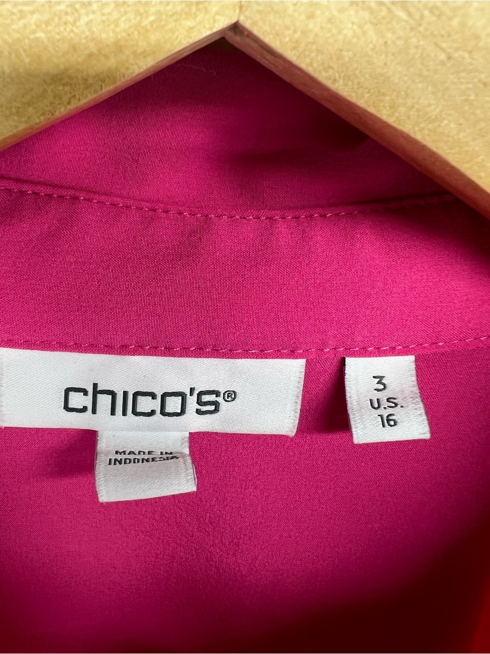 Chico's Pink Short Sleeve Flutter Sleeve Polo Blouse Size 3 (womens 16) - Picture 2 of 6